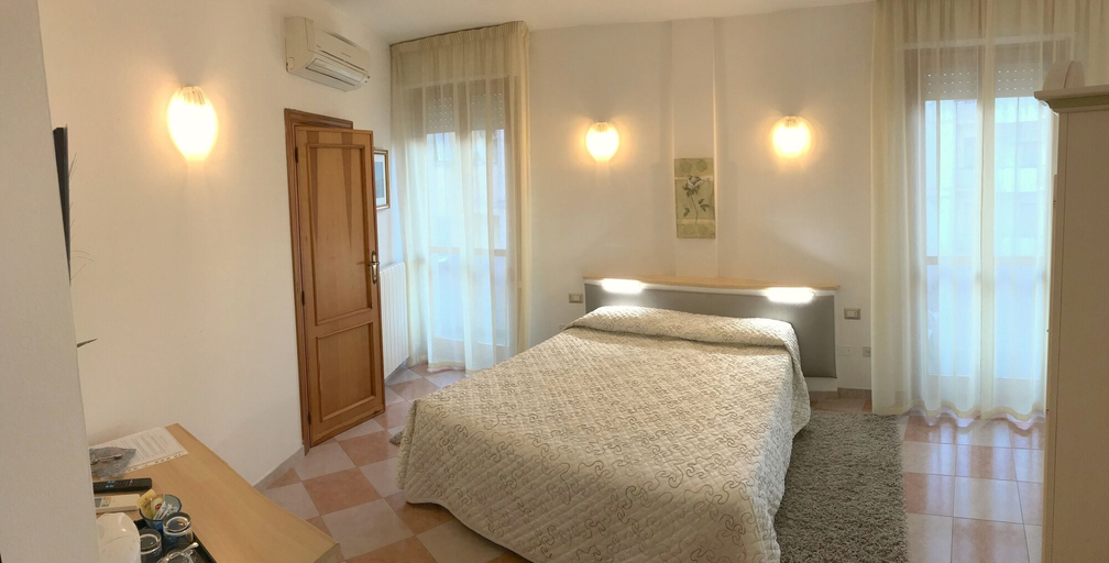 Bedroom 4, Magralù B&B, Sassari