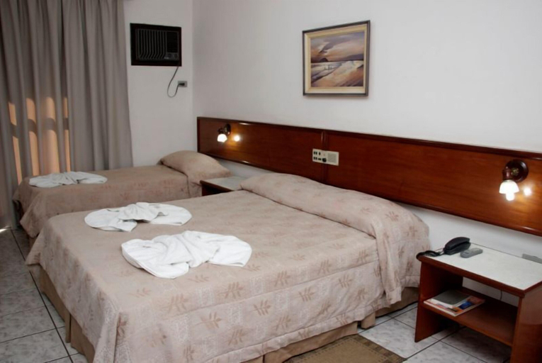 Bedroom 3, Royal Inn Hotel, Cornélio Procópio