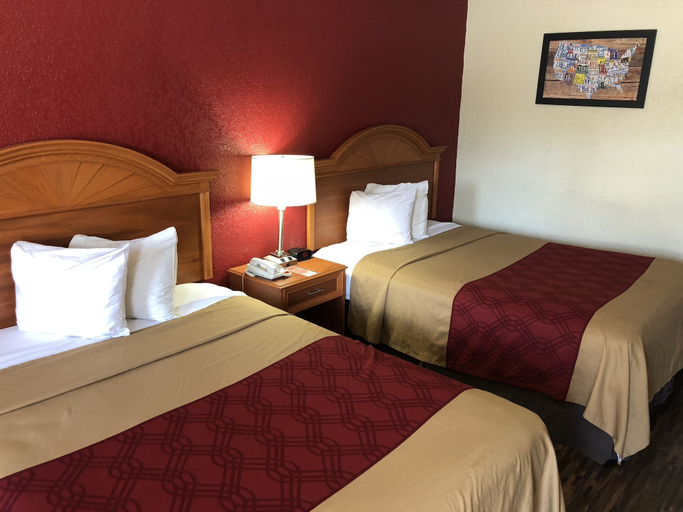 Bedroom 3, Econo Lodge Pine Bluff, Jefferson