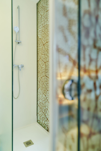 Bathroom 5, Hotel Arrey-Alella, Barcelona