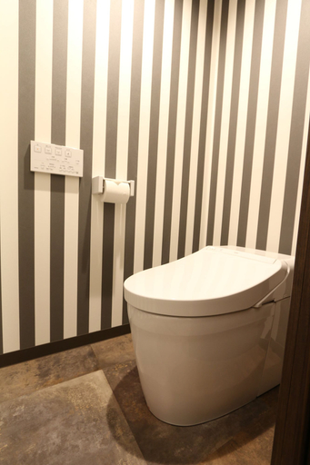Bathroom 3, Elizabeth Garden Kuromon, Osaka
