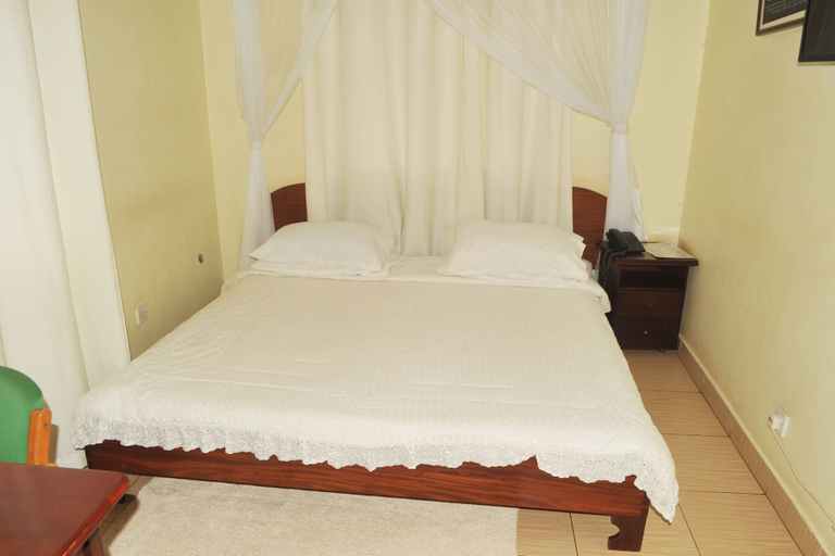 Bedroom 3, Scroll Inn Hotel, Kampala