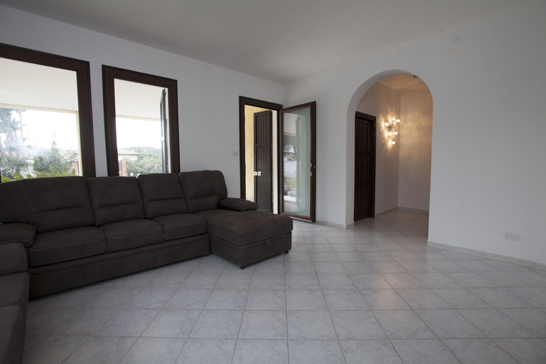 Others 5, Villa Bruna, Cagliari