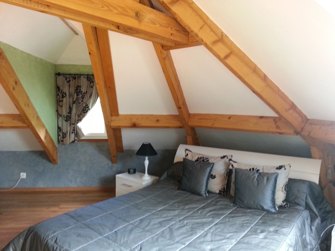 Bedroom 3, Les Hauts Du Val - chambres d'hotes, Yvelines