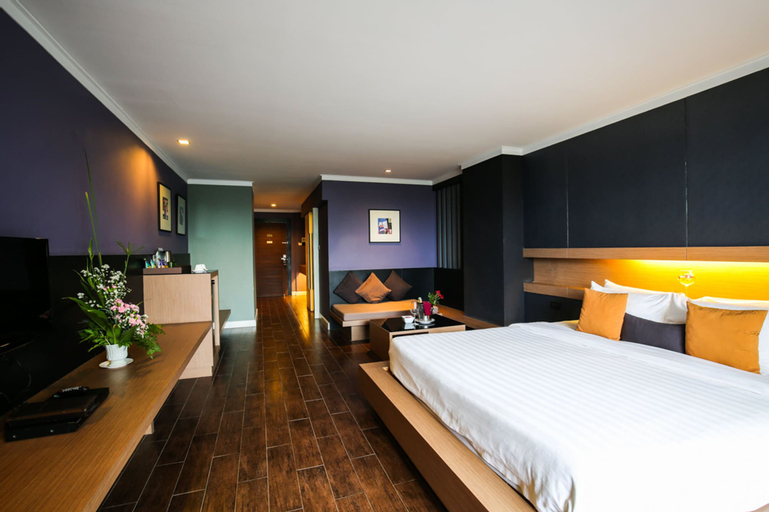 Bedroom 3, Bangkok Inter Place Hotel, Bang Kapi