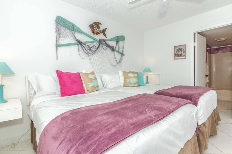 Bedroom 3, Beach & Tennis 5908, Lee