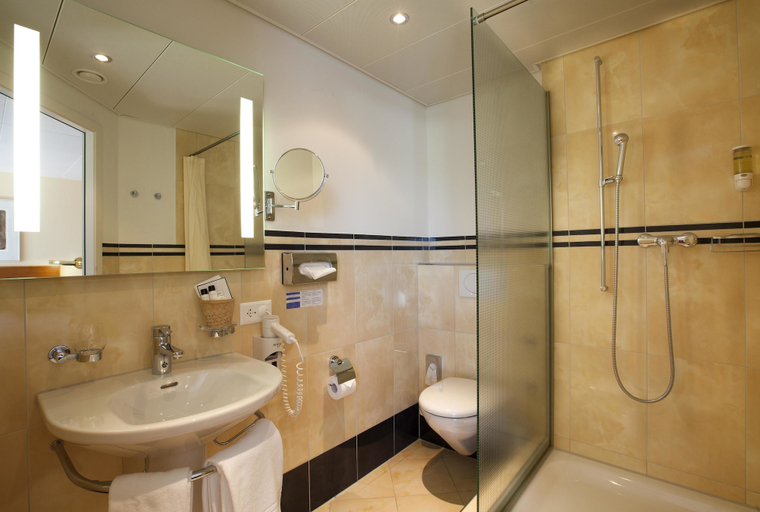 Bathroom 5, Engimatt City & Garden Hotel, Zürich