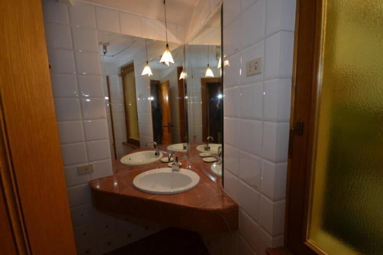 Bathroom 4, Villa Castello, Como
