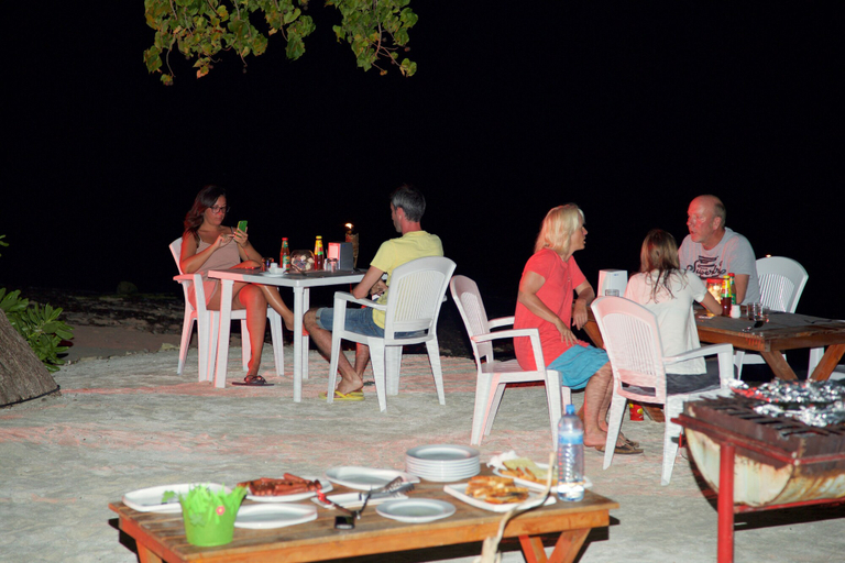 Food & Drinks 5, South Ari Dive Center