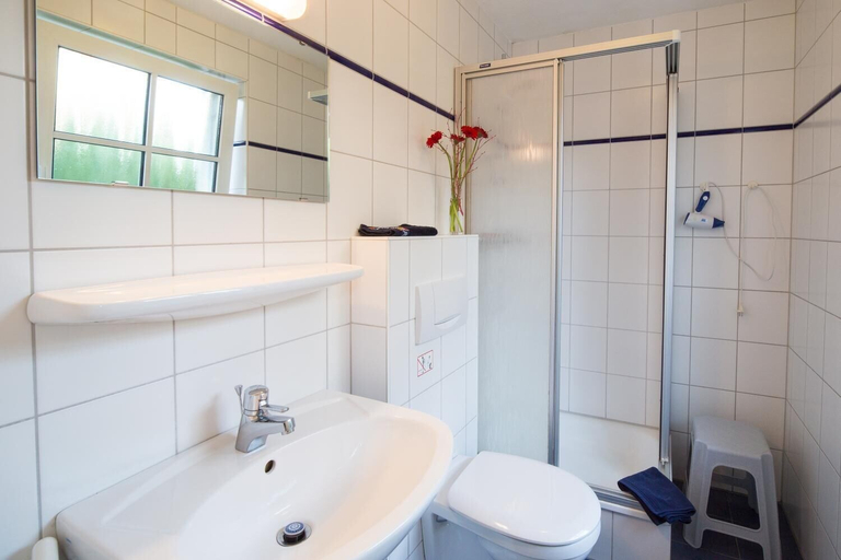 Bathroom 3, Ferienwohnungen Familie Outzen, Nordfriesland
