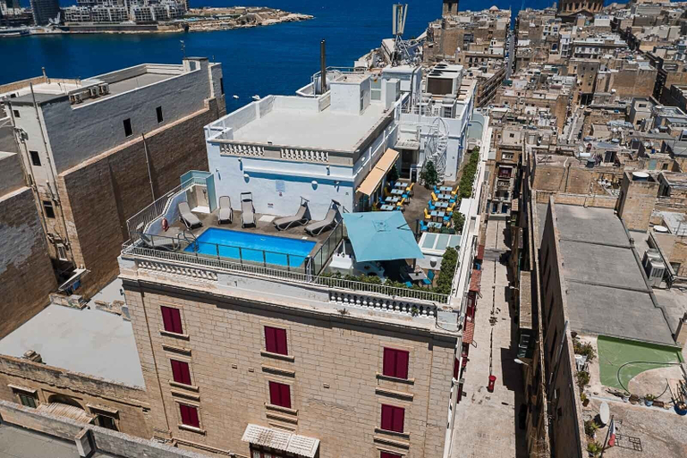 Exterior & Views 2, Osborne