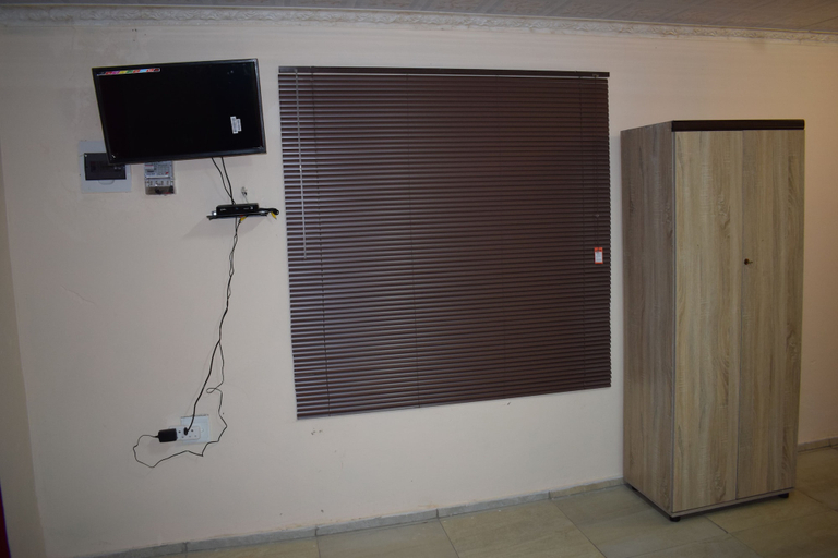 Bathroom 5, Lindo Guest House, Uthukela