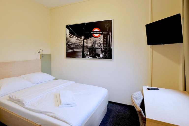 Bedroom 4, Best Deal Airporthotel Weeze, Kleve