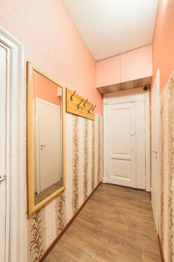 Others 5, Apartments on Telezhnaya 13, Sankt-Peterburg gorsovet