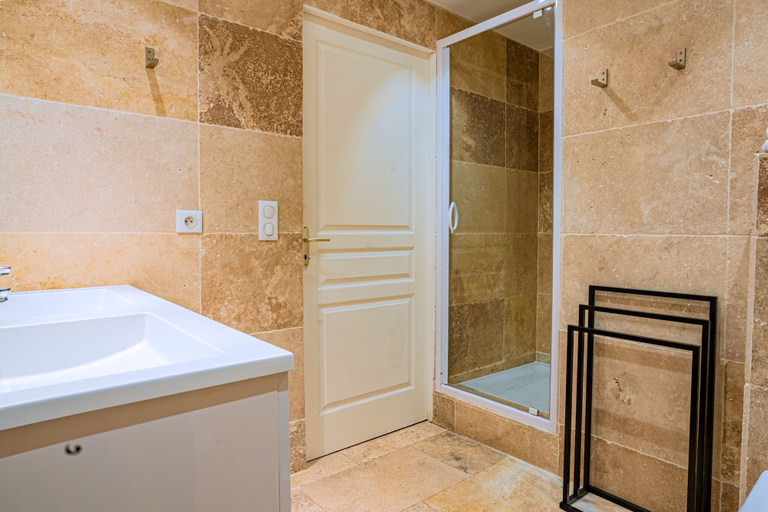 Bathroom 5, Domaine de l'Aufrene, Var