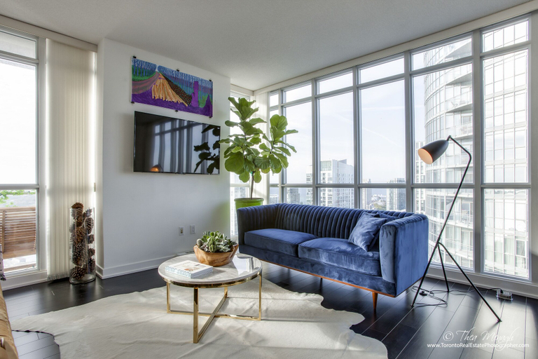 Others 5, New Modern - DT King W Spacious 3BR, Toronto