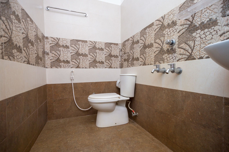 Bathroom 3, God's Own Villa, Thiruvananthapuram