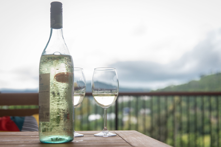 Food & Drinks, Hillside Haven Airlie Beach, Whitsunday