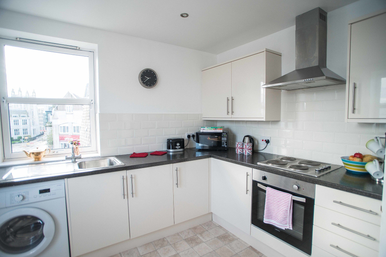 Others 5, Gallowgate Apartment, Aberdeen