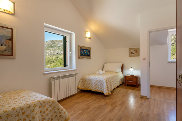Bedroom 4, Villa Roglic, Zagvozd