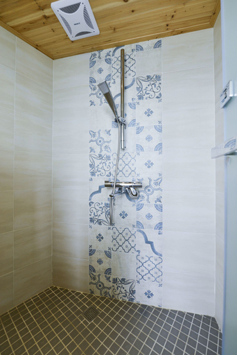 Bathroom 3, Admiring Island, Tainan