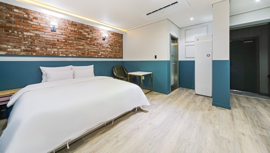 Bedroom 3, Hotel Cheese Ulsan Samsan, Jung