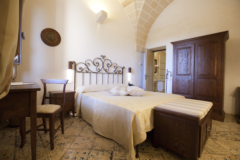 Bedroom 3, Masseria Bosco & Masseria Strazzati, Taranto