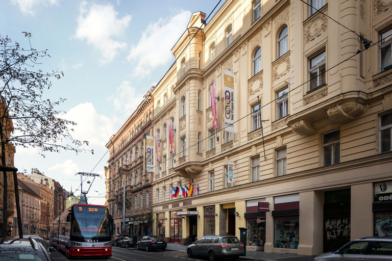 Exterior & Views 2, Hotel Caesar Prague, Praha 1