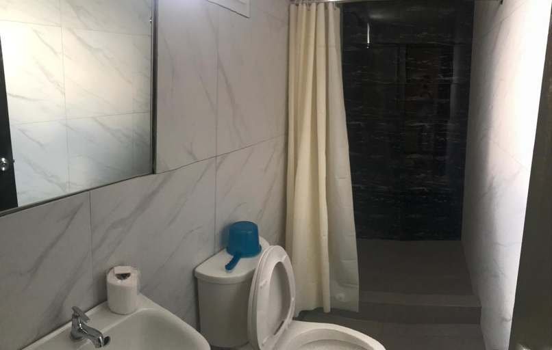 Bathroom 4, Seabreeze Beach Lodge, Nasugbu