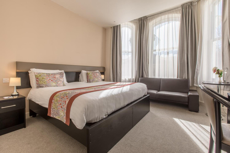 Bedroom 2, Mannin Hotel, Douglas