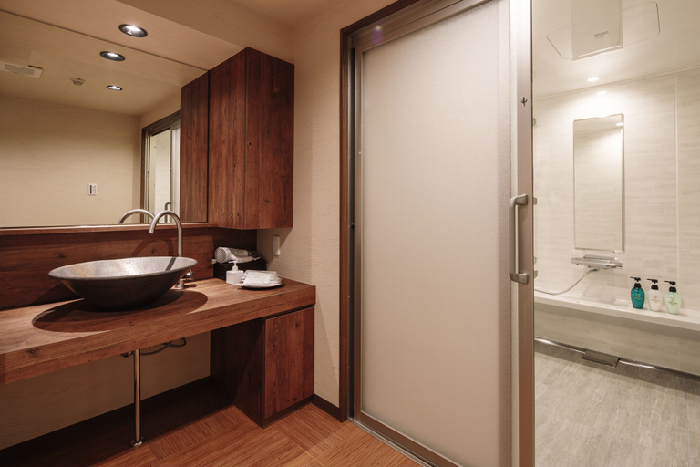 Bathroom 3, asanogawa, Kanazawa