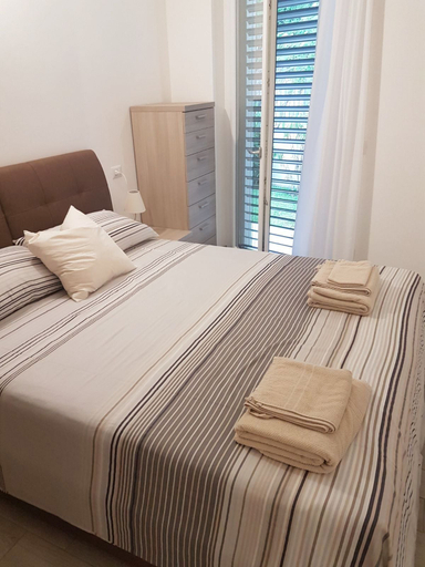 Bedroom 2, Baia Blu Luxury Apartments with Pool, Como