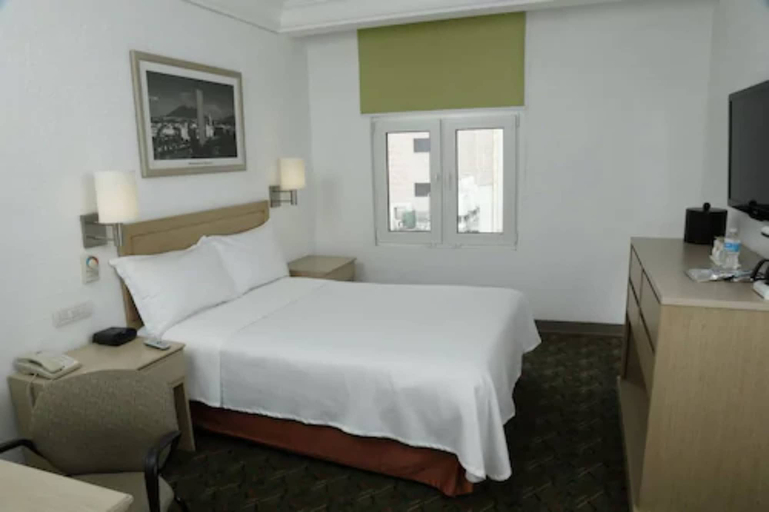 Bedroom 4, Hotel Monterrey Macroplaza, Monterrey
