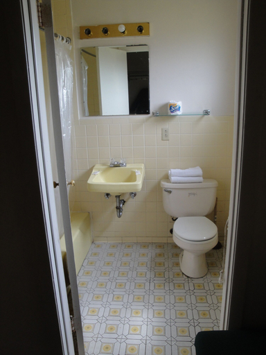 Bathroom 3, Budget Motel, Erie