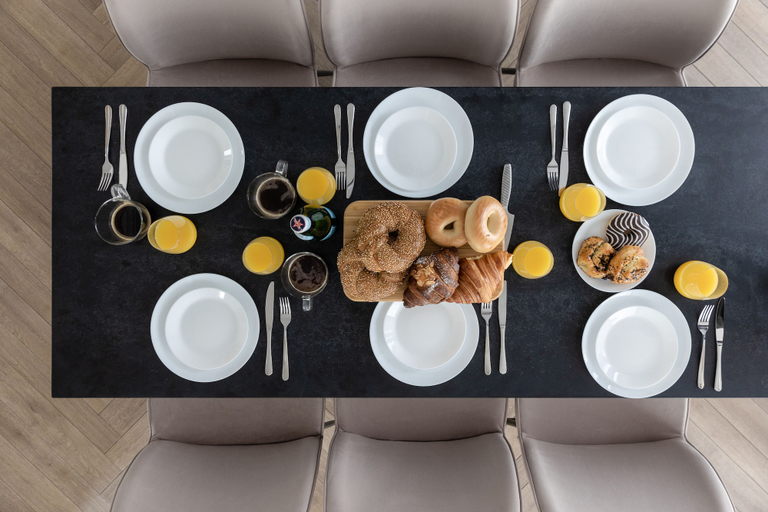 Food & Drinks 3, Modern and Central 2BD Apartment in TLV