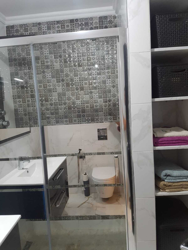 Bathroom 4, Sweet Home, Kénitra