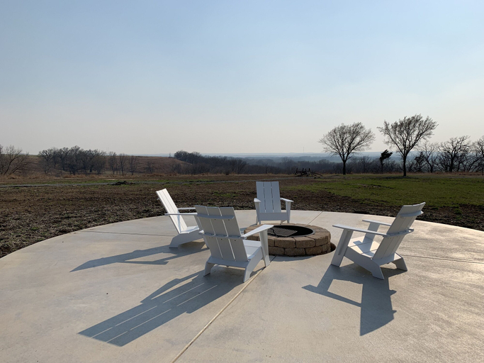 Others 5, East Bank on Mill Creek, Wabaunsee