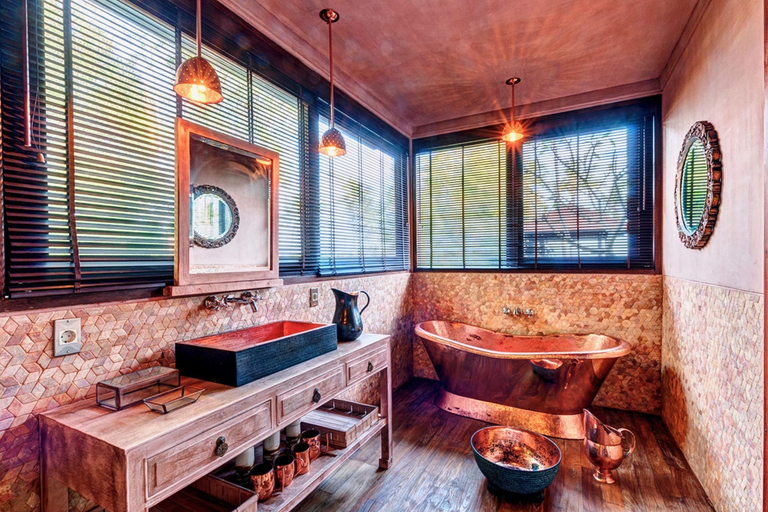 Bathroom 3, Secluded Beachfront Villa Manis, 5br, Candidasa, Karangasem