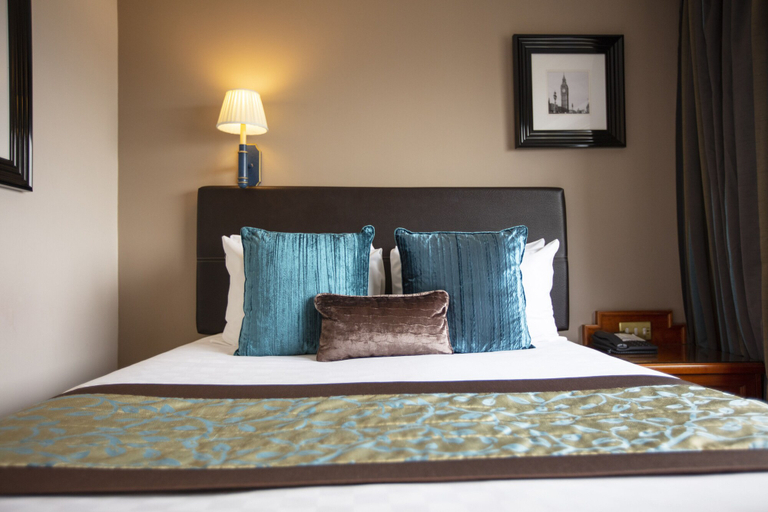 Bedroom 3, The Tower Hotel, by Thistle, London
