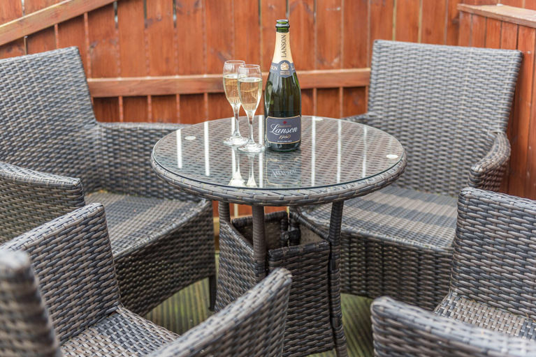 Food & Drinks 4, Birch 14 With Hot Tub, Newton Stewart, Dumfries and Galloway