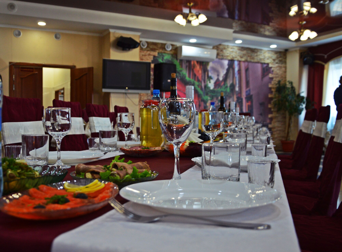 Food & Drinks 5, Hotel Sever, Ust'-Abakanskiy rayon