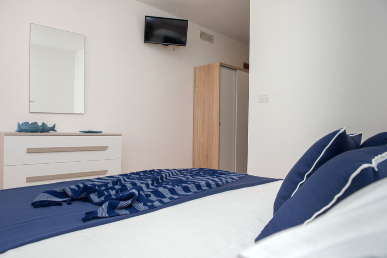 Bedroom 3, Al Faro Guest House, Foggia
