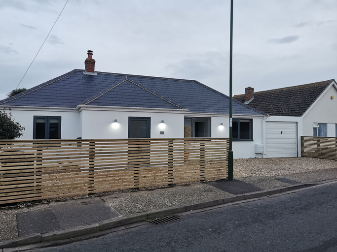 Exterior & Views 2, Iona Bracklesham Bay, West Sussex