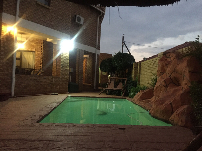 Sport & Beauty 5, Lapeng Village, Ekurhuleni