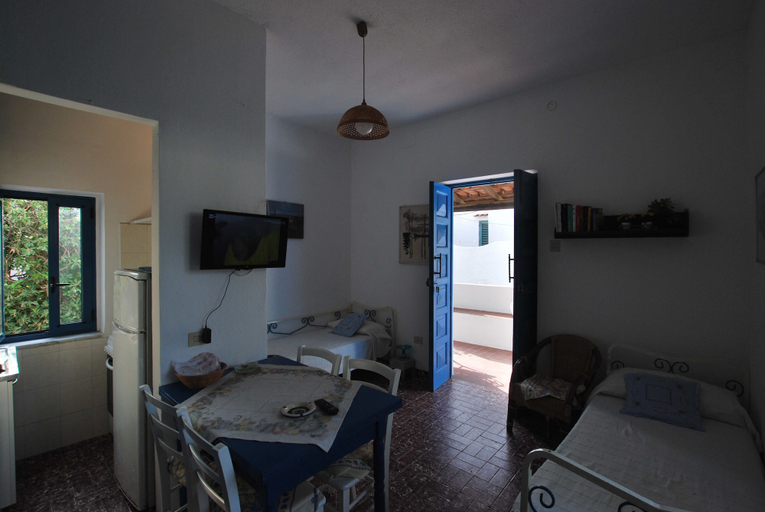 Others 4, Villino Vulcano, Messina