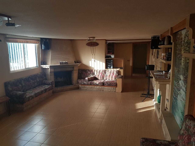 Others 4, Ahla Vert View, Zgharta