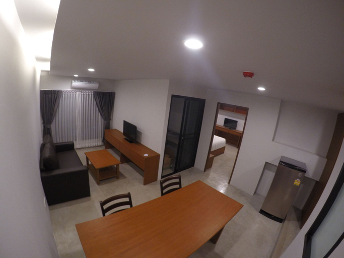 Others 4, Kanith Place, Muang Chiang Mai