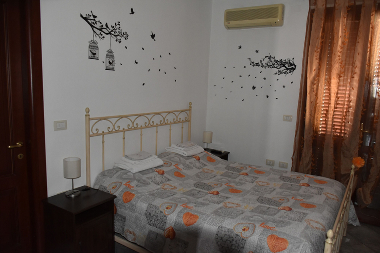 Bedroom 3, Il Girasole, Cagliari