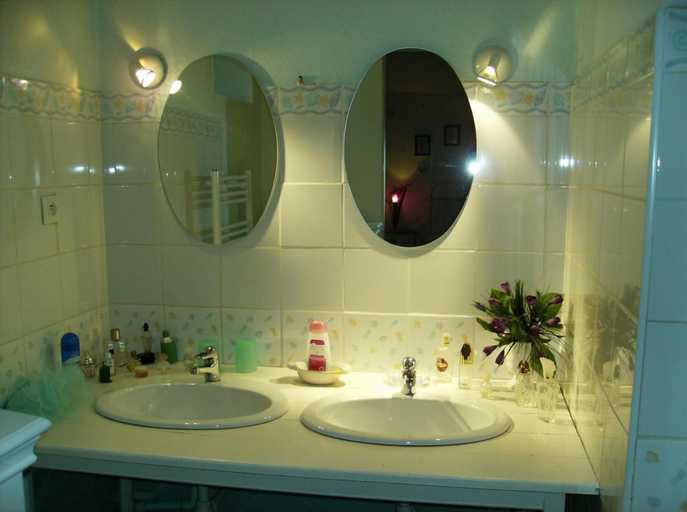 Bathroom 5, A L'Antan - La Ferme D'Octave, Charente-Maritime