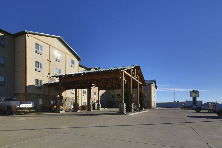 Exterior & Views 1, TownePlace Suites by Marriott Minot, Ward